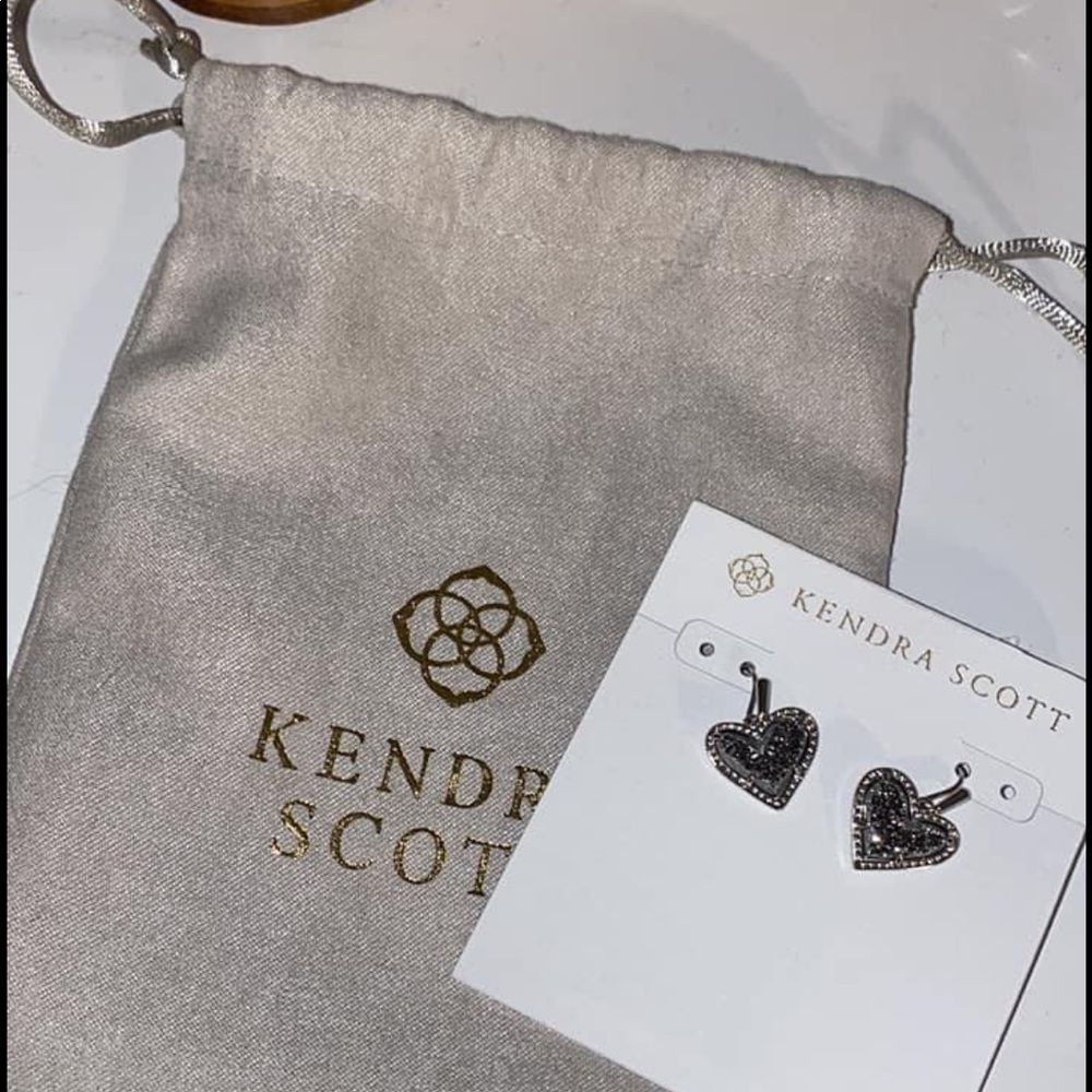 Kendra Scott Heart Earrings